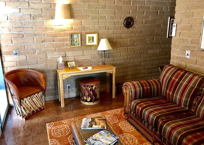 Casa Tierra Adobe Frühstückspension Avra
